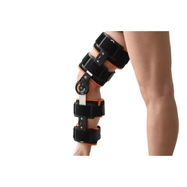 GM-K10 TÉRDORTÉZIS FEKETE PATELLA