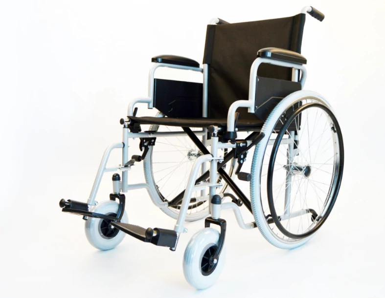 GM 4200 KEREKESSZÉK ADAPTERES